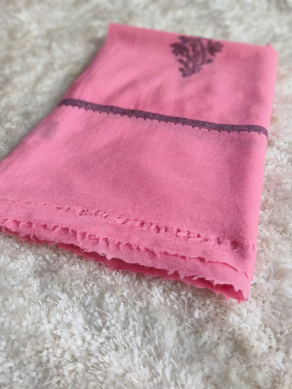 Candy Pink Kashmiri Sozni Hand-Embroidered Pashmina Shawl